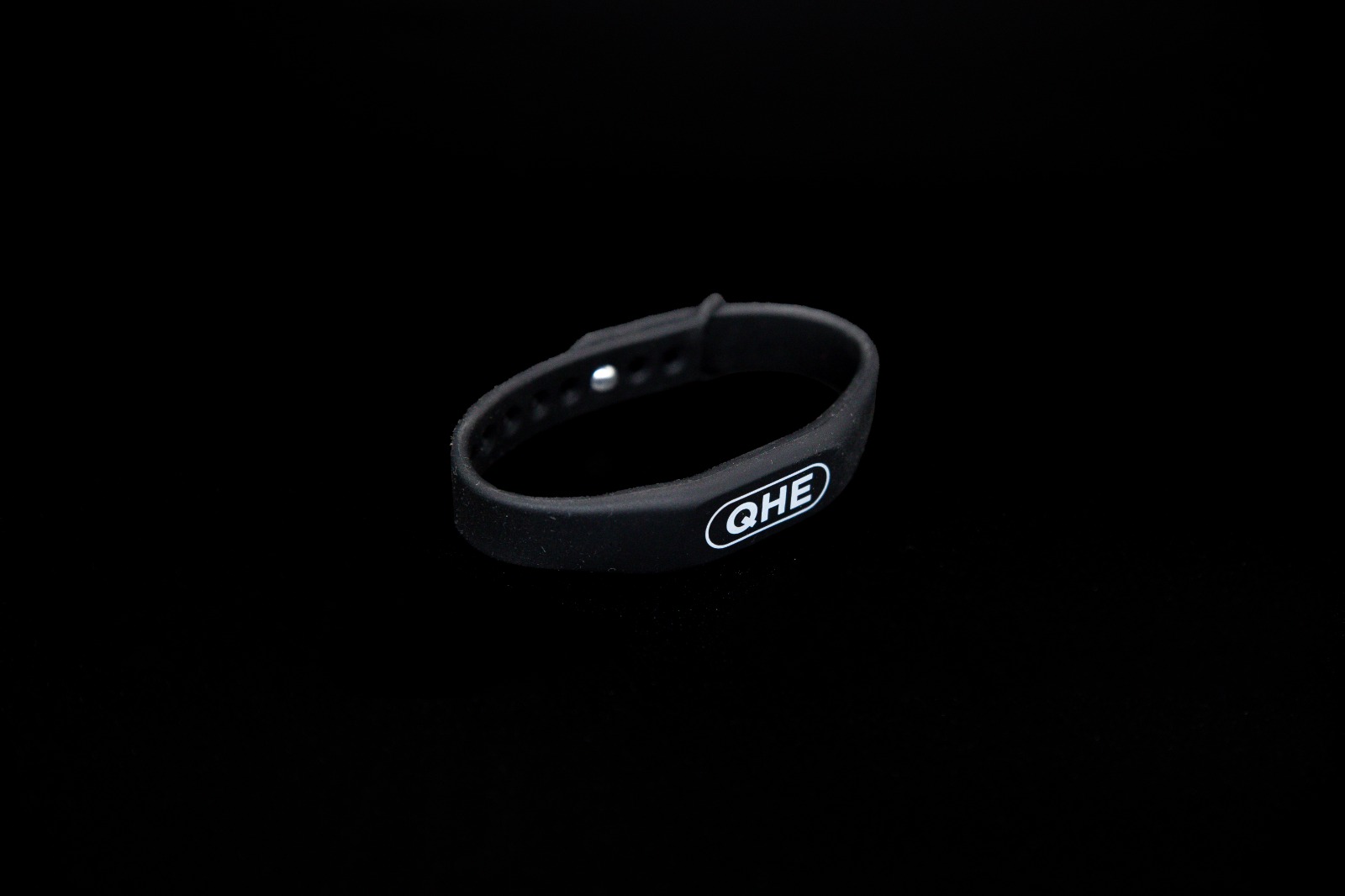 QHE Energy Bracelet – Lightweight Daily Wear Band - Image 7