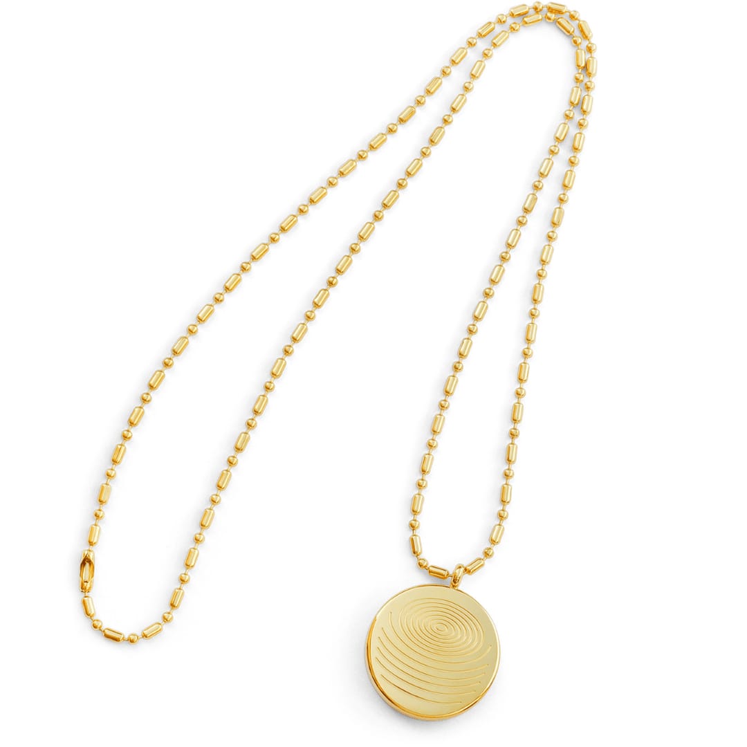 QHE Pendant Necklace – Premium Stainless Steel Design - Image 3